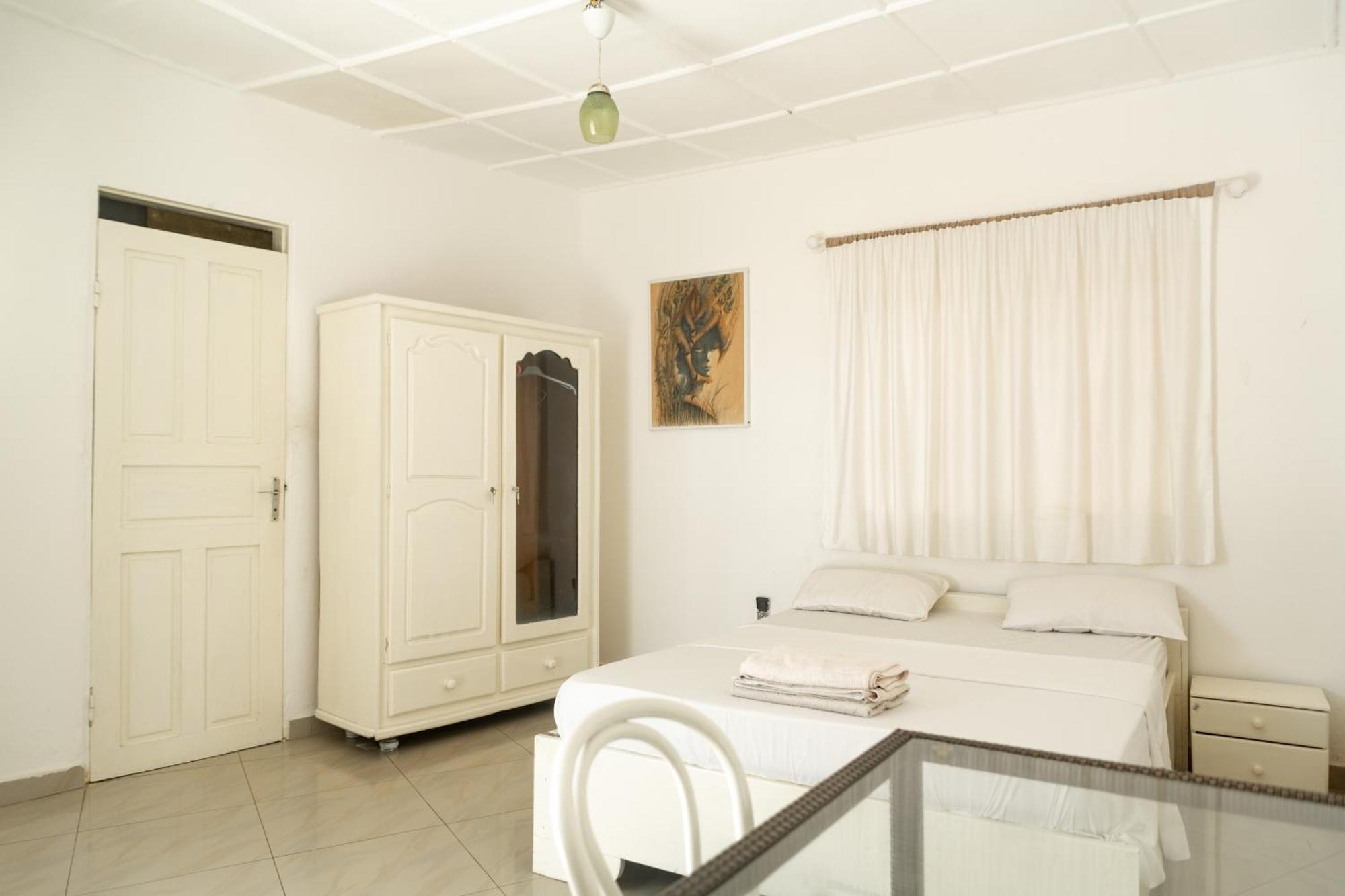 Tahiti Hotel โกโตนู ภายนอก รูปภาพ